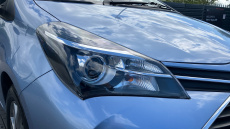 Toyota Yaris 1.33 VVT-i Icon 5dr Petrol Hatchback